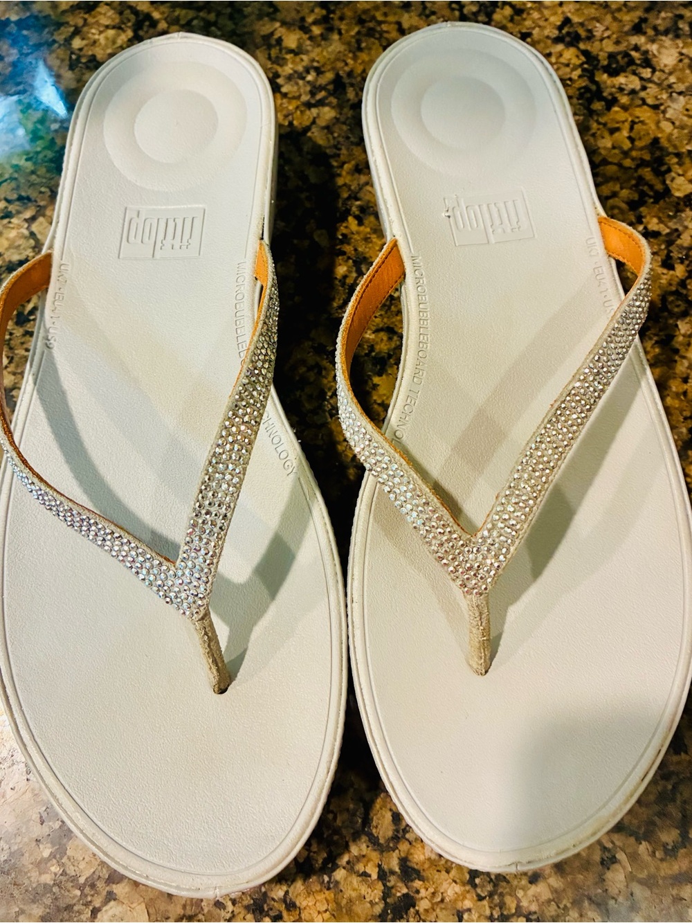 FitFlop iQushion Crystal-Trim Flip Flop Sandals, size 9